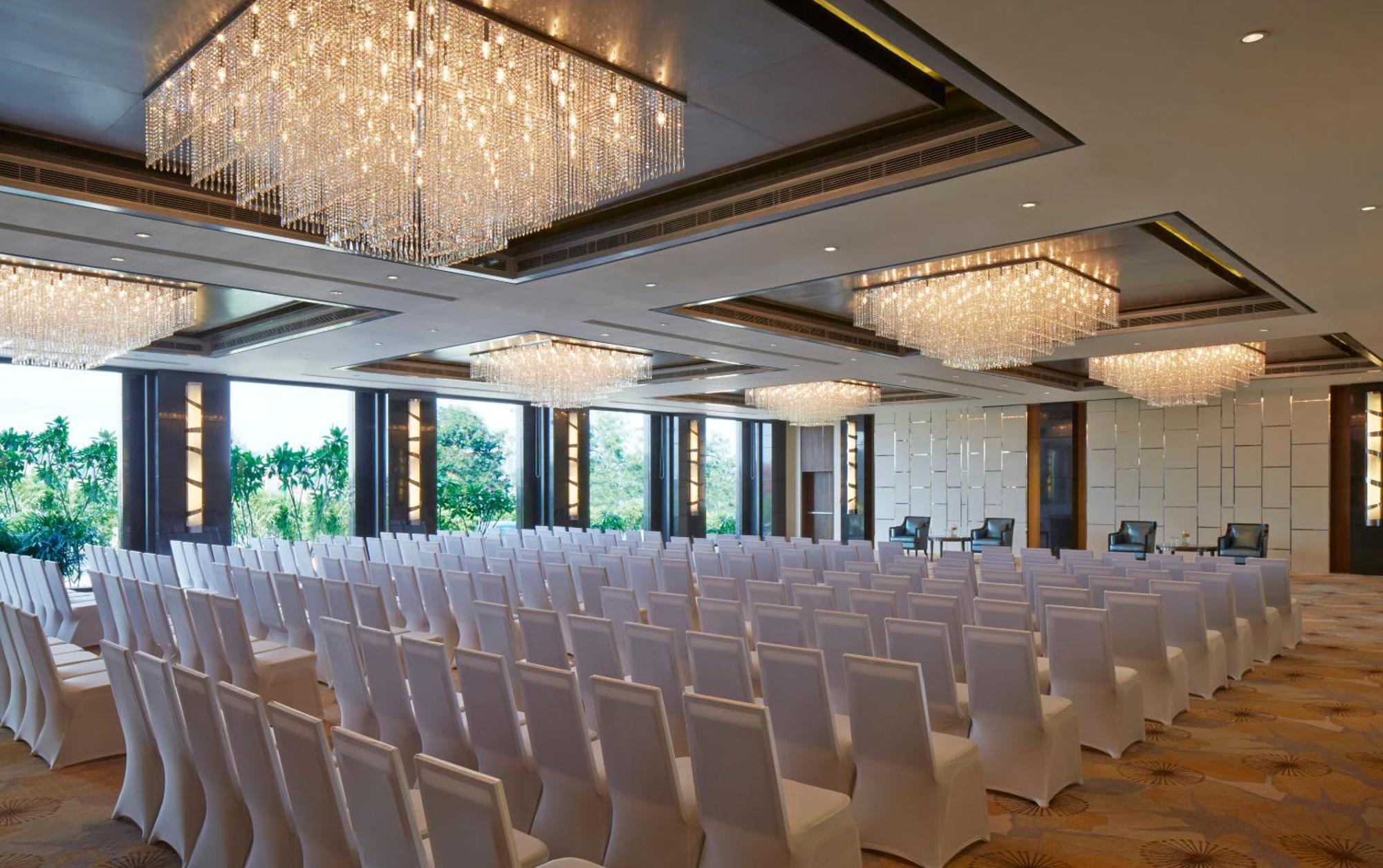 Courtyard By Marriott Bilaspur Eksteriør billede