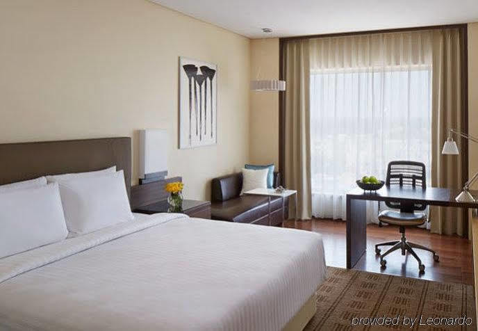 Courtyard By Marriott Bilaspur Eksteriør billede